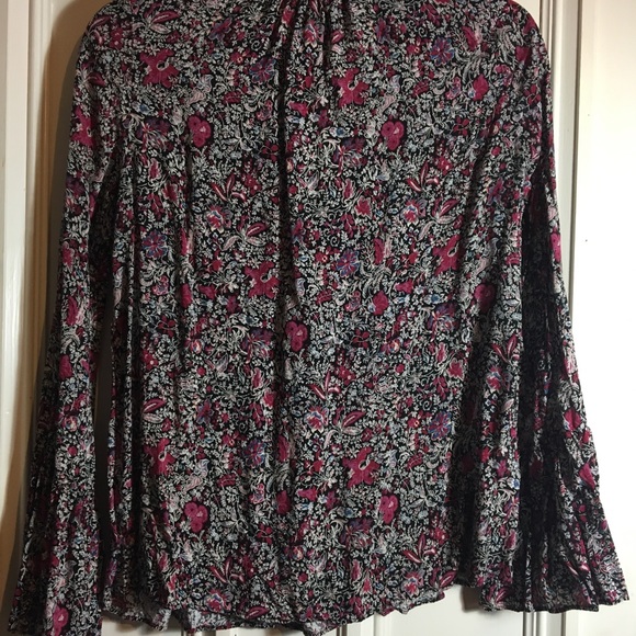BCBGeneration Floral Long Sleeved Shirt - Picture 4 of 4